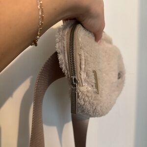Lululemon Fluffy bag ☁️